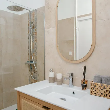 Serenity Chic Center *