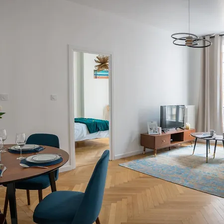 Serenity Chic Center Апартаменты Ницца
