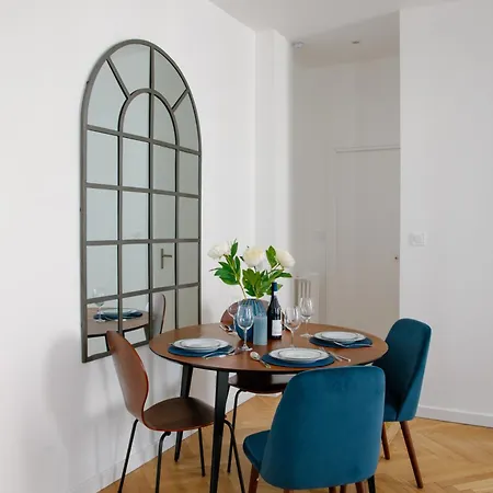 Διαμέρισμα Serenity Chic Center