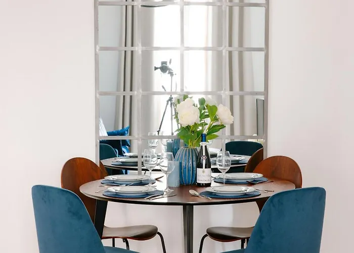 شقة Serenity Chic Center *