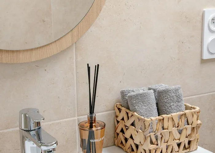 Serenity Chic Center Apartman *
